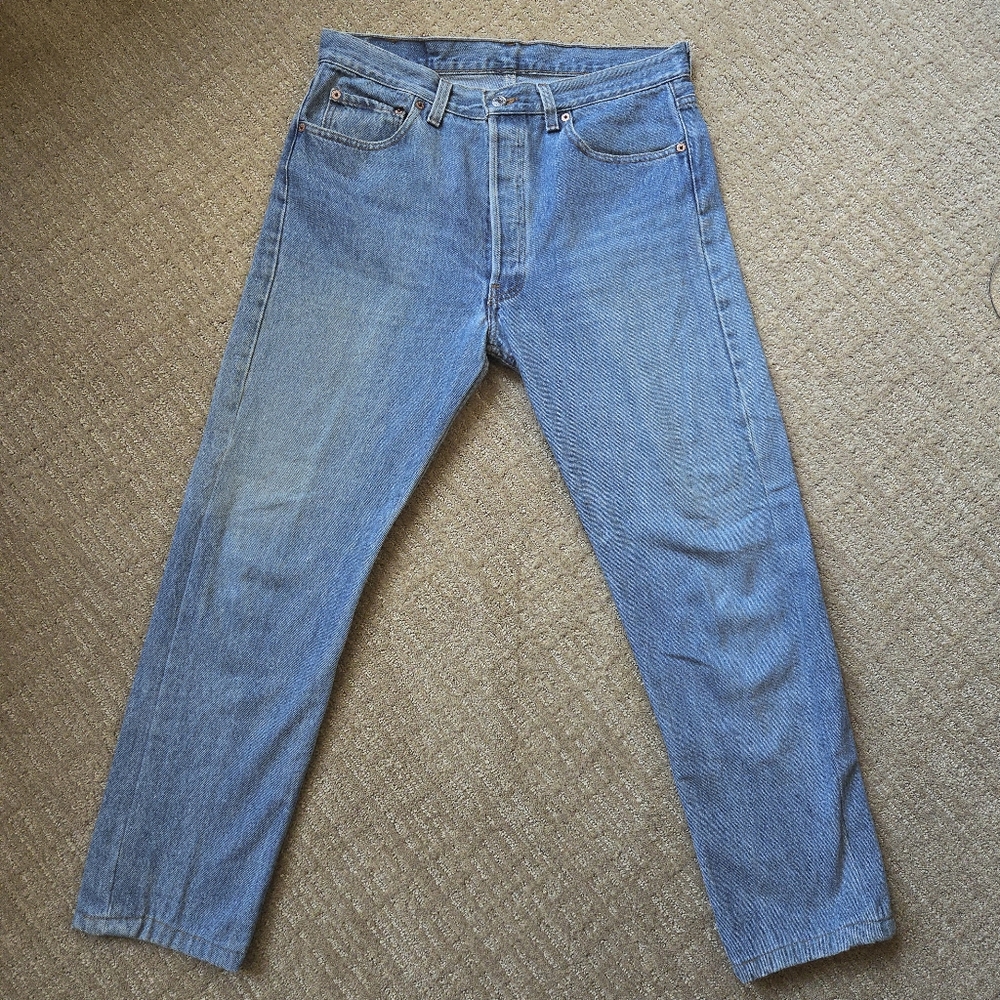 Vintage 1993 Levi's 501 32x27 USA Jeans Classic Light Blue Wash - Picture 2 of 13